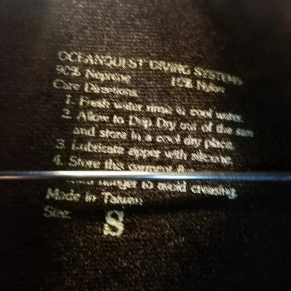 Vintage Women's Ocean Quest Pro Pink and Black Wet Suit Sz S - Picture 5 of 10